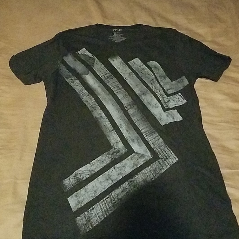 Black shirt